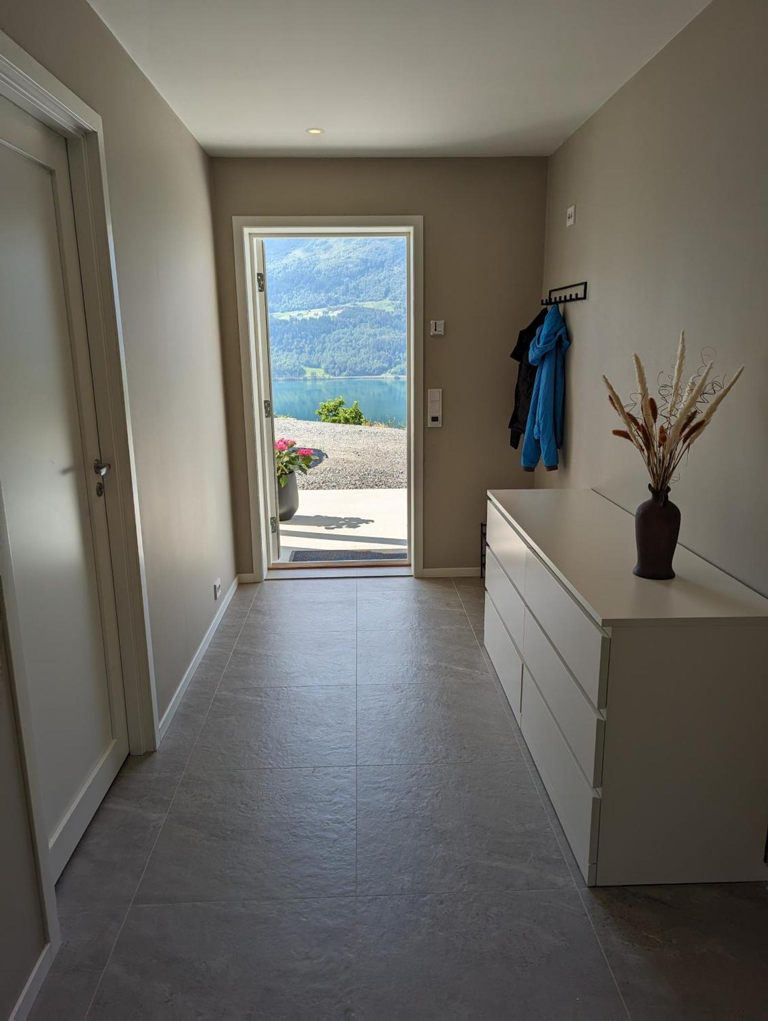 Apartment Flotun